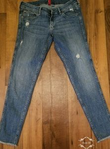 H&M Fitted Ankle Crop Jeans